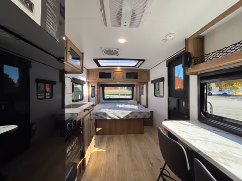 Details de la Coachmen Apex Nano 181RB 2027