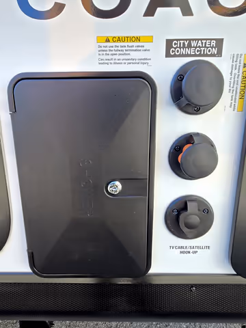 Roulotte Coachmen Apex Nano 185BH 2026 - gallery