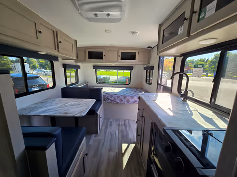 Roulotte Coachmen Apex Nano 185BH 2026 - gallery
