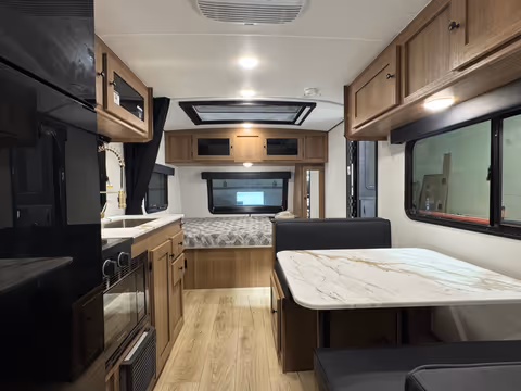 Details de la Coachmen Apex Nano 186BH 2026