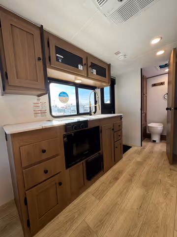 Roulotte Coachmen Apex Nano 190RBS 2026 - gallery