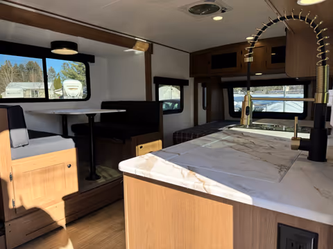 Roulotte Coachmen Apex Nano 190RBS 2026 - gallery