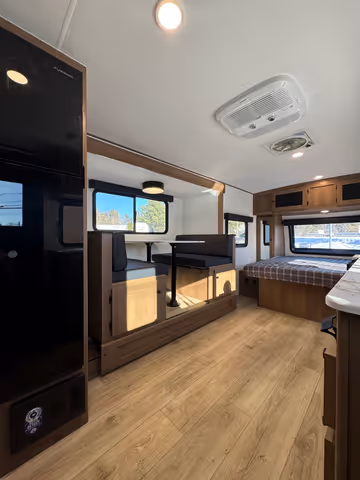 Roulotte Coachmen Apex Nano 190RBS 2026 - gallery