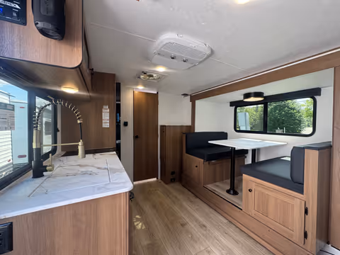 Coachmen Apex Nano 203RBK 2026 - Cuisine