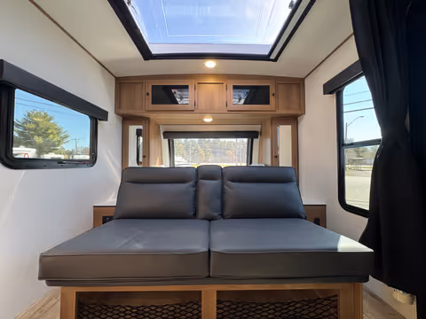 Details de la Coachmen Apex Nano 203RBK 2026