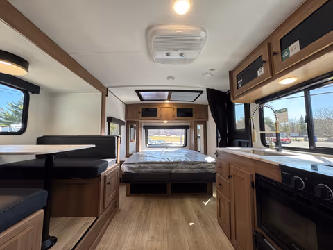 Details de la Coachmen Apex Nano 203RBK 2026