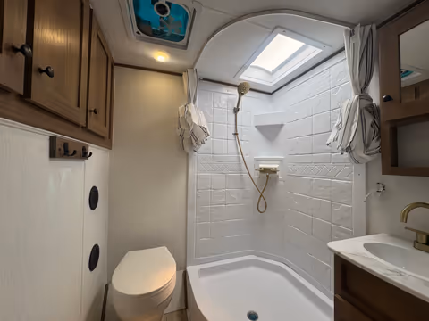 Details de la Coachmen Apex Nano 203RBK 2027