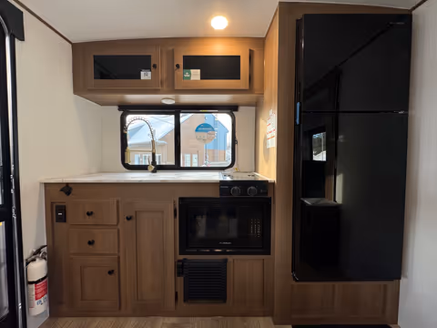 Roulotte Coachmen Apex Nano 216RKS 2026 - gallery