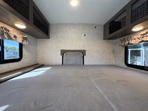 Details de la Coachmen Apex Tera 2021