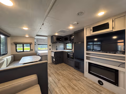 Details de la Coachmen Apex Ultra-Lite 2024