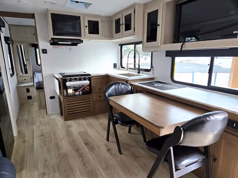 Roulotte Coachmen Apex Ultra-Lite 244RBS 2026 - gallery