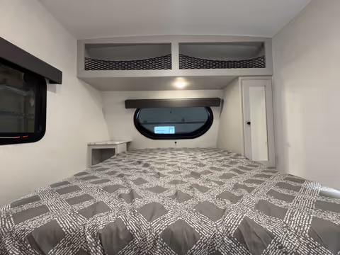 Details de la Coachmen Remote 17R 2026