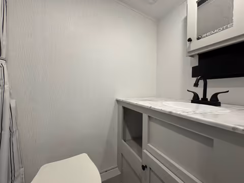 Details de la Coachmen Remote 17R 2026