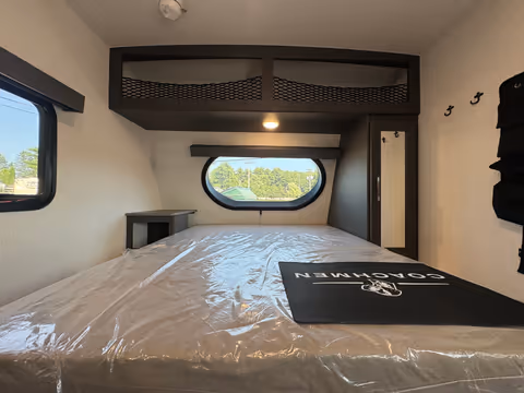 Details de la Coachmen Remote 17R 2027