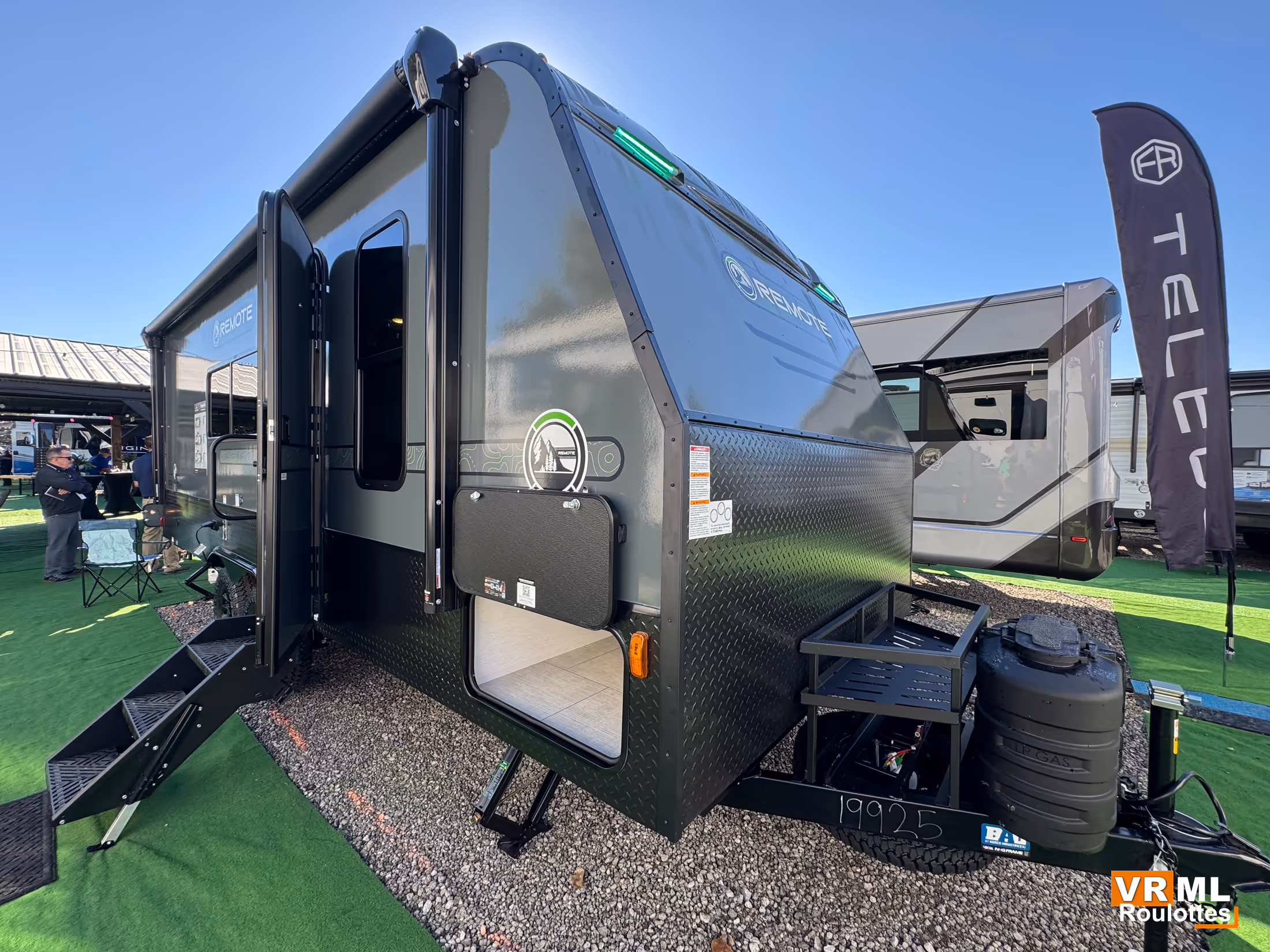 Coachmen Remote 238RRB 2027 - Extérieur
