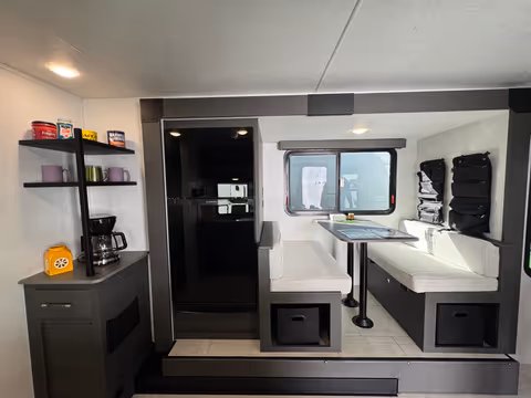 Details de la Coachmen Remote 238RRB 2027
