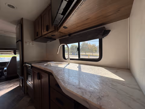 Details de la Forest River Sunseeker 2021