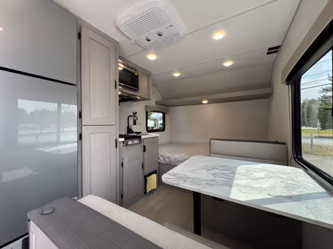 Details de la Forest River Viking 16FB 2026