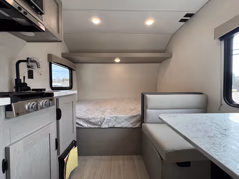 Details de la Forest River Viking 16FB 2026