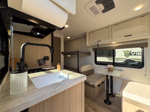 Details de la Forest River Viking 17BH 2027