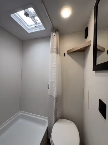 Forest River Viking 17BH 2027 - Salle de bain