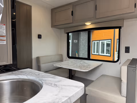 Details de la Forest River Viking 17FQ 2026