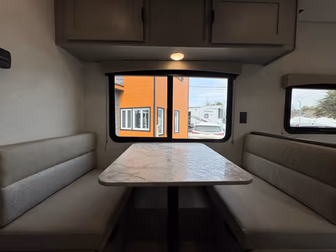 Details de la Forest River Viking 17FQ 2026