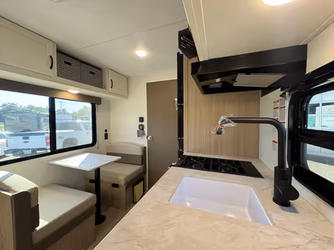 Details de la Forest River Viking 17FQ 2026