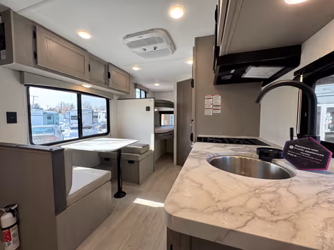 Roulotte Forest River Viking 18BH 2026 - gallery