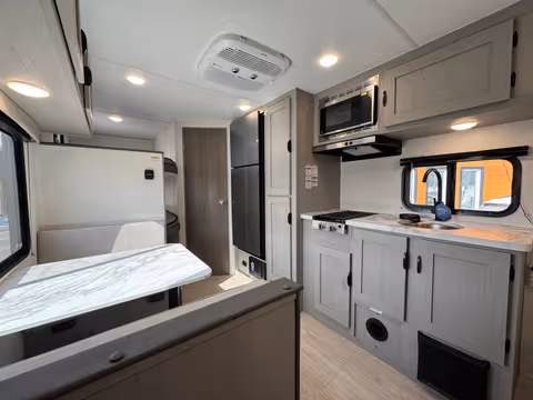 Details de la Forest River Viking 18BH 2026