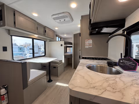 Details de la Forest River Viking 18BH 2026