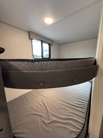 Forest River Viking 18BH 2026 - Lits superposés
