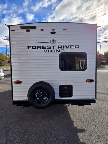 Roulotte Forest River Viking 18DBS 2026 - gallery