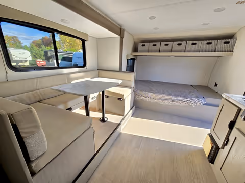 Roulotte Forest River Viking 18DBS 2026 - gallery