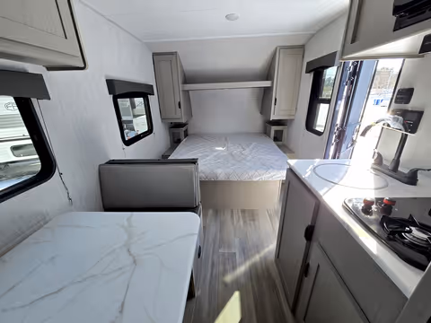 Roulotte Forest River Viking 2025 - gallery