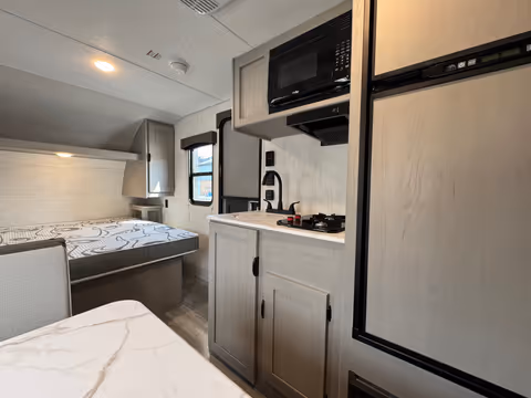 Details de la Forest River Viking 2025