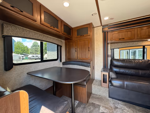 Details de la Jayco Jay Feather 7 2016