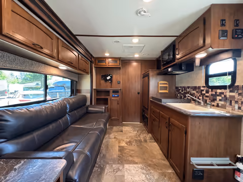 Details de la Jayco Jay Feather 7 2016