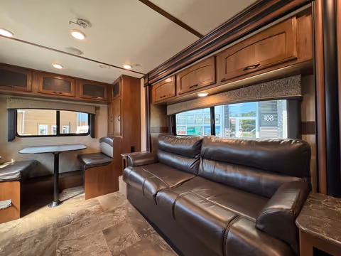 Details de la Jayco Jay Feather 7 2016