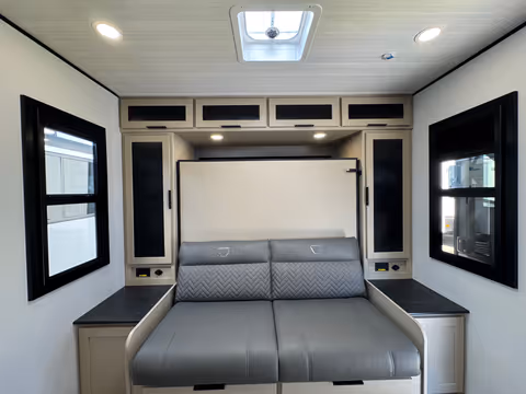 Details de la Keystone Walkabout 221FROST 2027