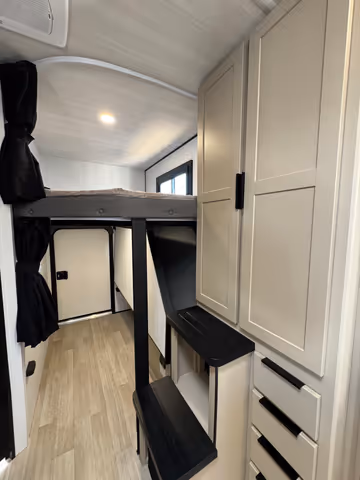 Details de la Keystone Walkabout 221FROST 2027