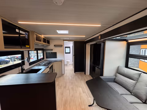 Details de la Keystone Walkabout 25MAX 2026
