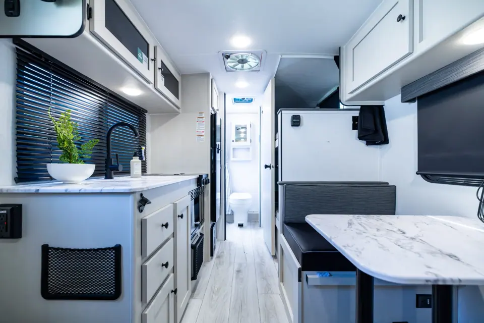 Remote 18.2R 2026 - Photo officielle (galerie 3)