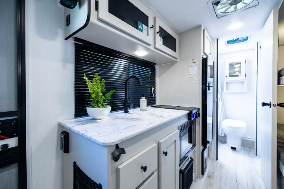 Remote 18.2R 2026 - Photo officielle (galerie 6)