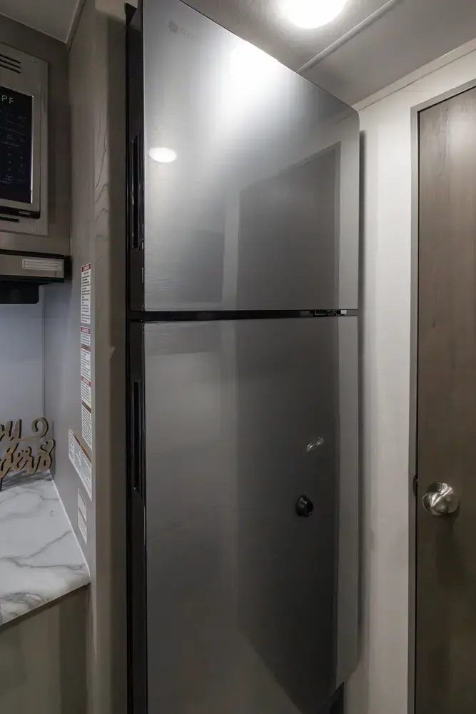 Viking 17BH 2026 - refrigerateur GE 12V