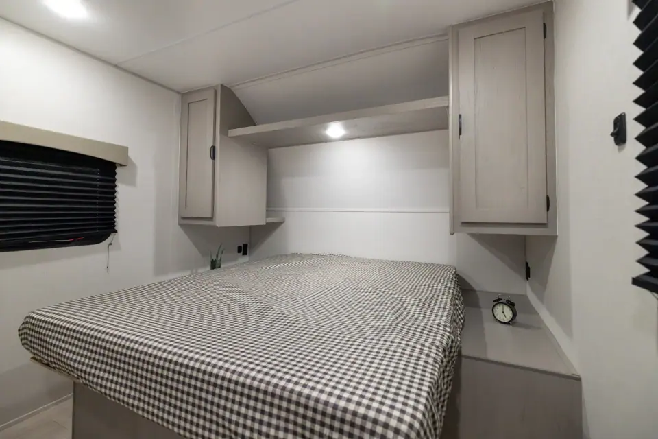 Viking 242MK 2026 � chambre principale