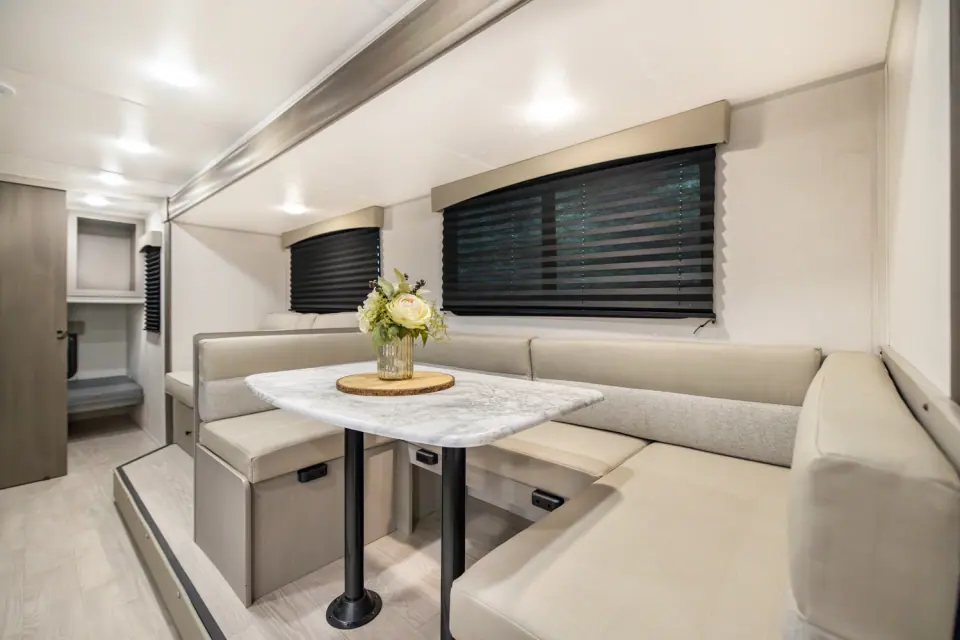 Viking 282DORM 2026 — dinette en U