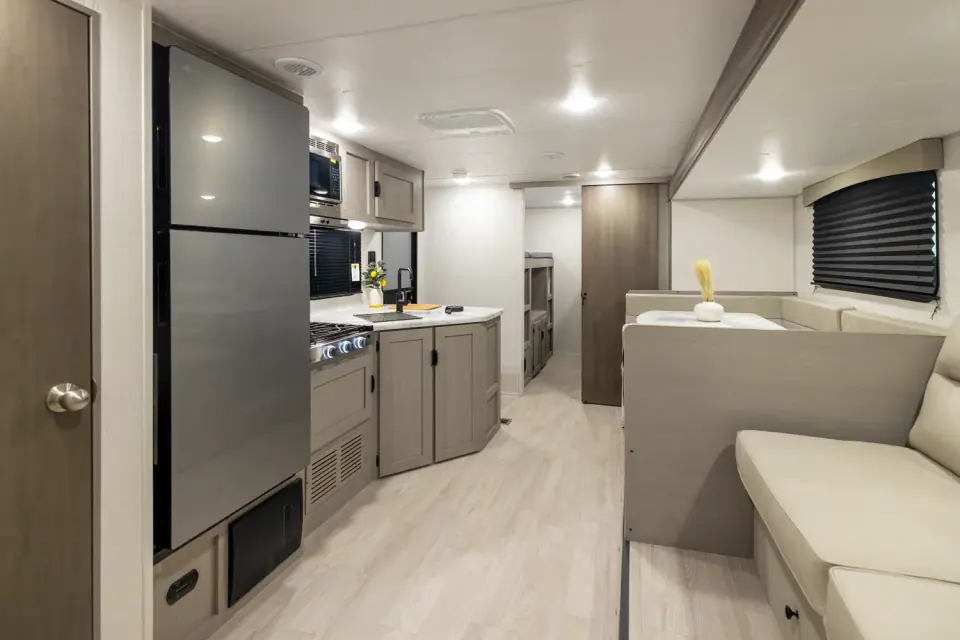 Viking 292TB 2026 — front-to-back view (FR)