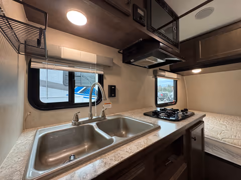 Details de la Sunset Park SunLite 2020