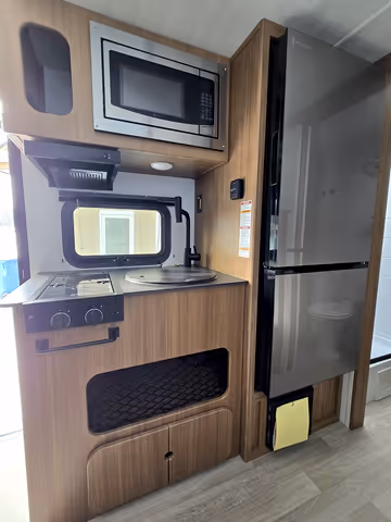 Roulotte Keystone Reign 15RB 2026 - gallery